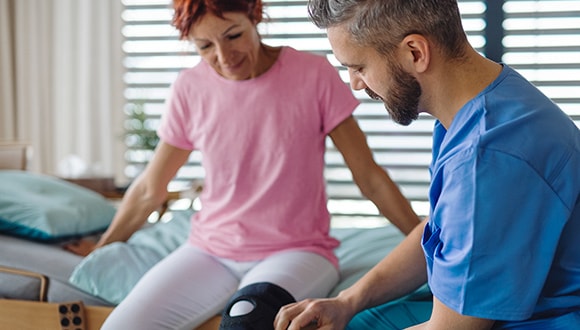 knee replacement surgery consultation