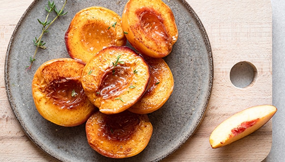 Baked peaches dessert