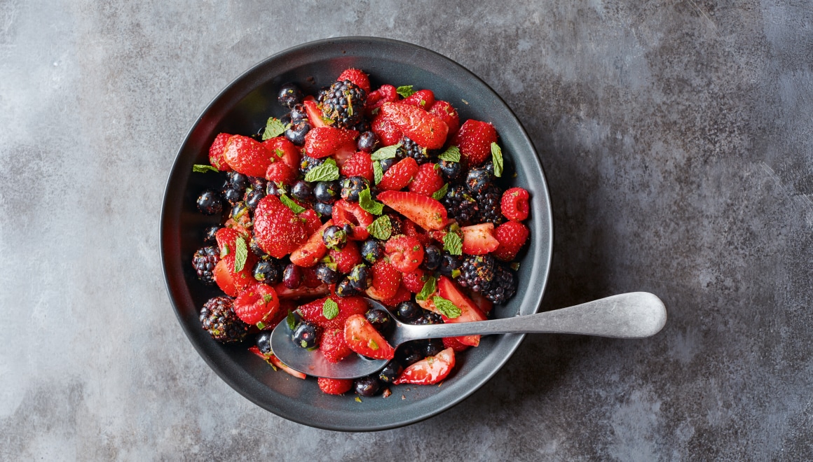 Healthy summer berry salad